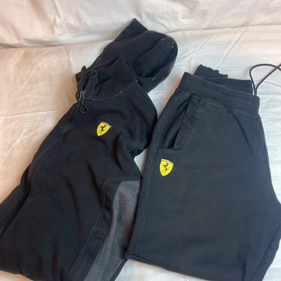 Puma X Ferrari Full Zip sweatshirt and sweatpants 2 piece Set Size L and XL